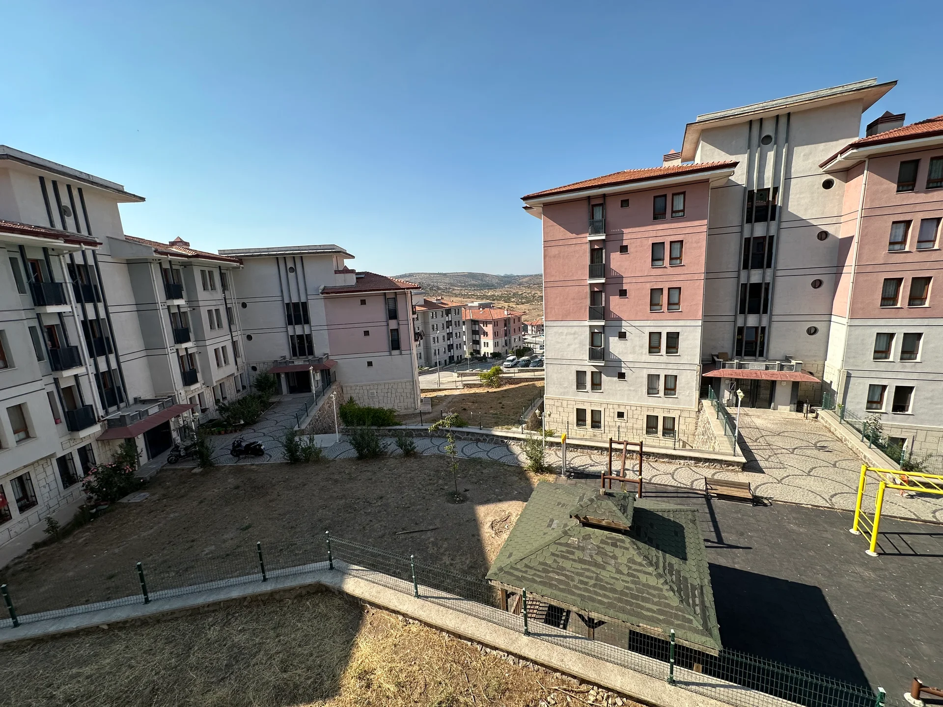 AKGEDIK TOKİ 2.ETAP SATILIK BORÇSUZ DAİREMİZ