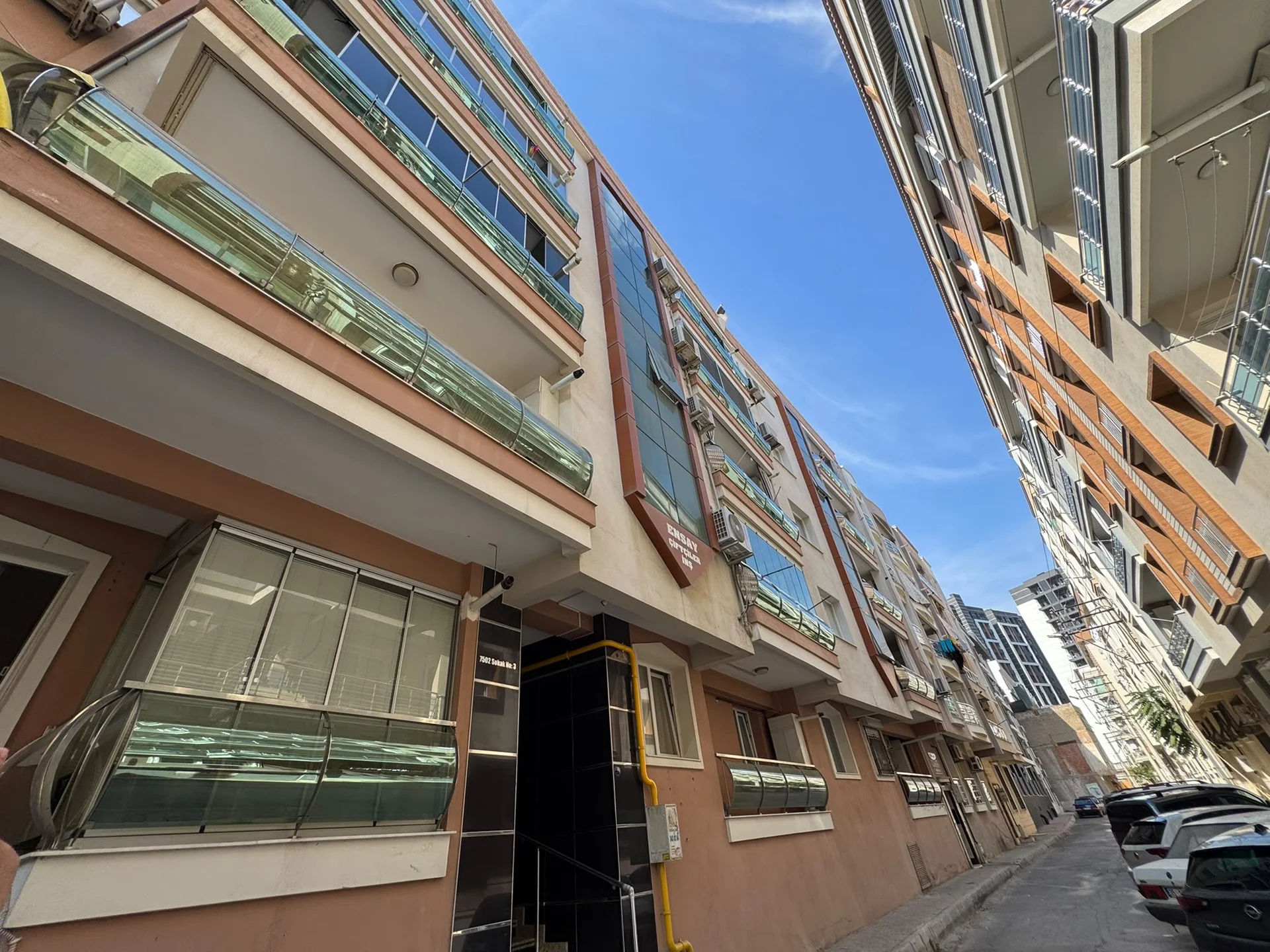 KARŞIYAKA ÖRNEKKÖY SATILIK 3+1 DAİREMİZ
